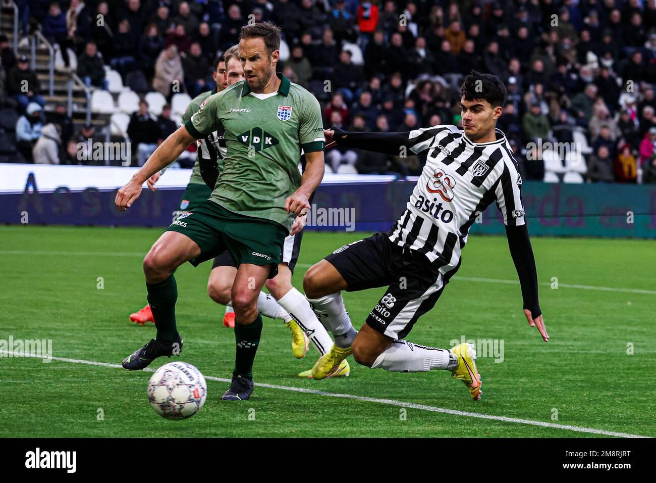 ALMELO, NETHERLANDS - JANUARY 15: Antonio Satriano of Heracles Almelo during the Dutch Keukenkampioendivisie match between Heracles Almelo and PEC Zwolle at Erve Asito on January 15, 2023 in Almelo, Netherlands (Photo by Marcel ter Bals/Orange Pictures) Credit: Orange Pics BV/Alamy Live News Stock Photo