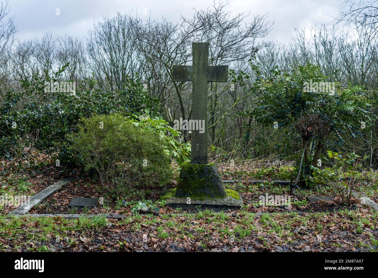 Penwortham Priory Cross. Church Lane, Penwortham Stock Photo Alamy