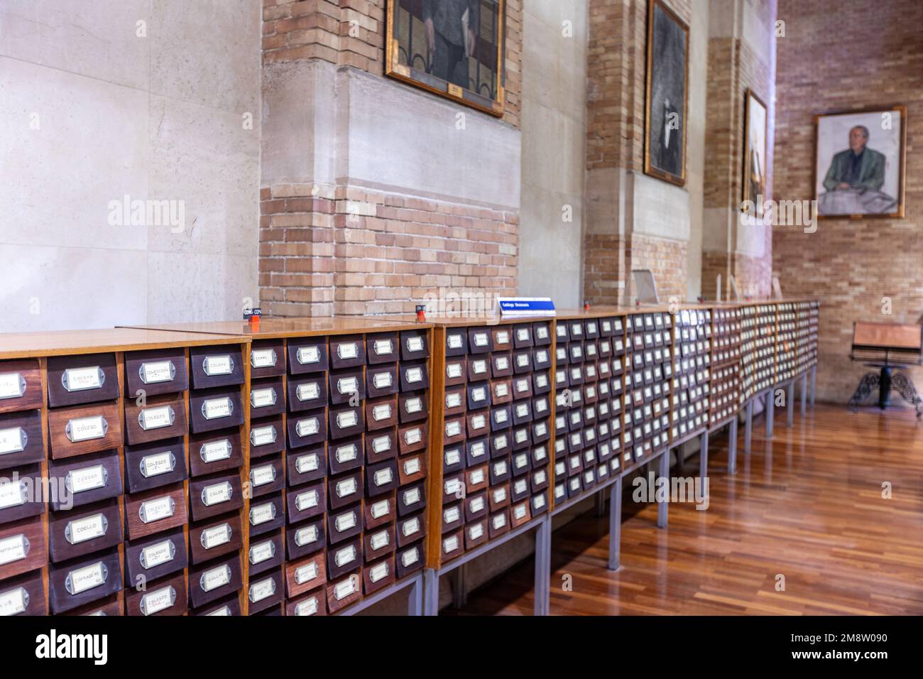 The card catalogue records items in Biblioteca Nacional de España