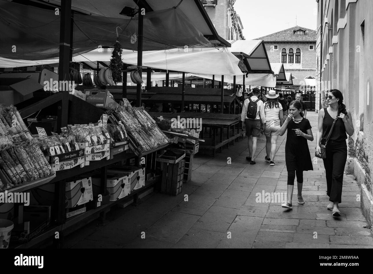 Shady street Black and White Stock Photos & Images Alamy
