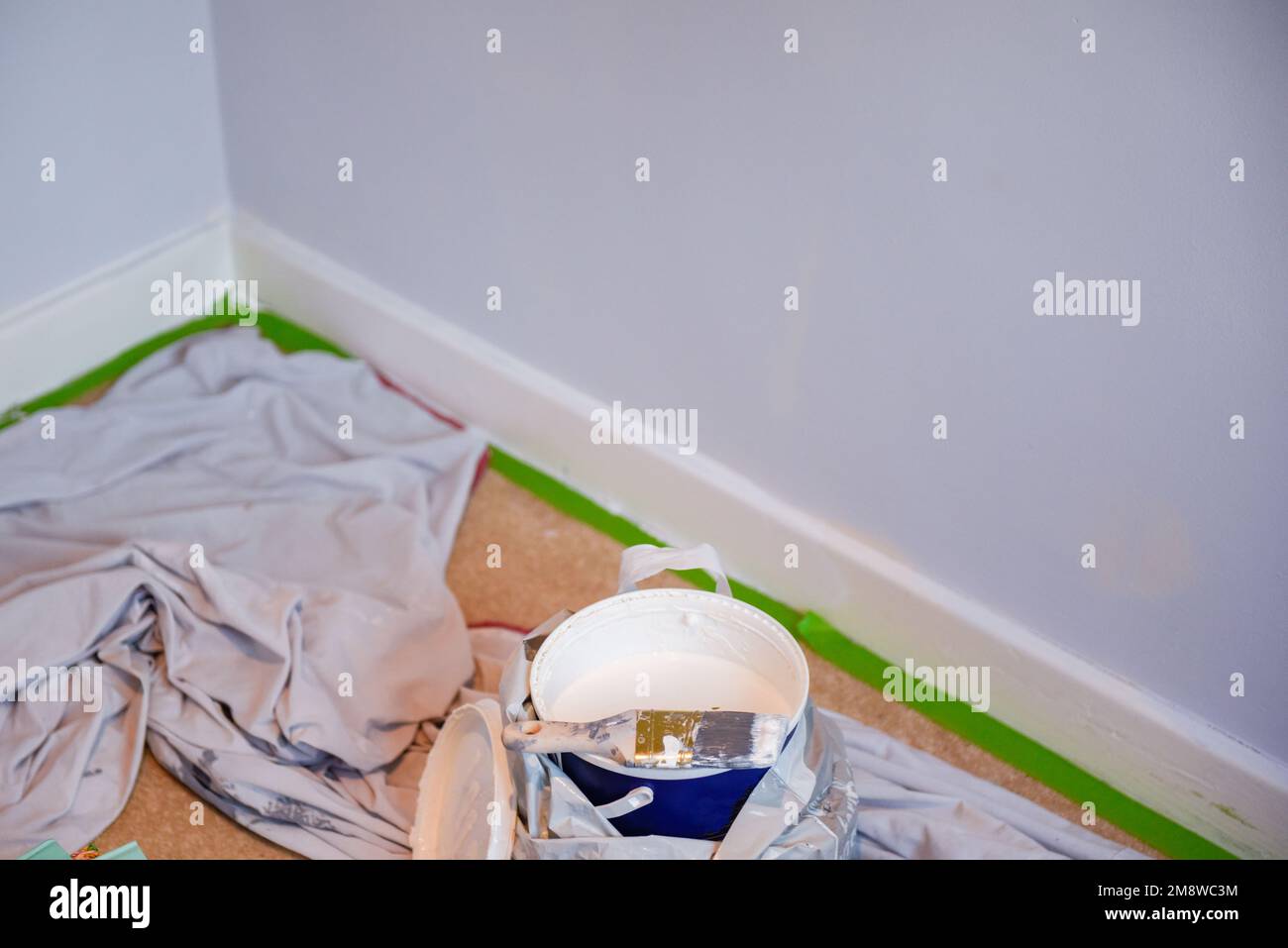 Painting and decorating DIY equipment and tools for painting walls in