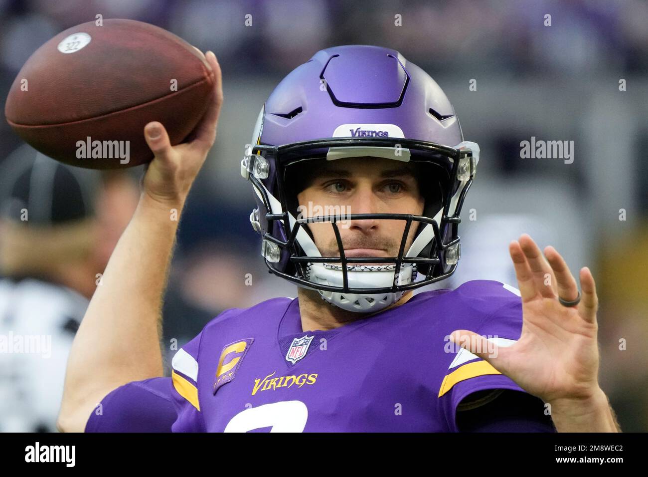 Minnesota Vikings Kirk Cousins Warms Up Before An NFL Wild Card minnesota-vikings-kirk-cousins-warms-up-before-an-nfl-wild-card