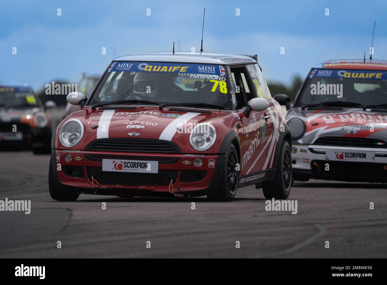 Mini Racing Thruxton Quaife mini challenge thruxton race 1 hi-res stock photography and ...