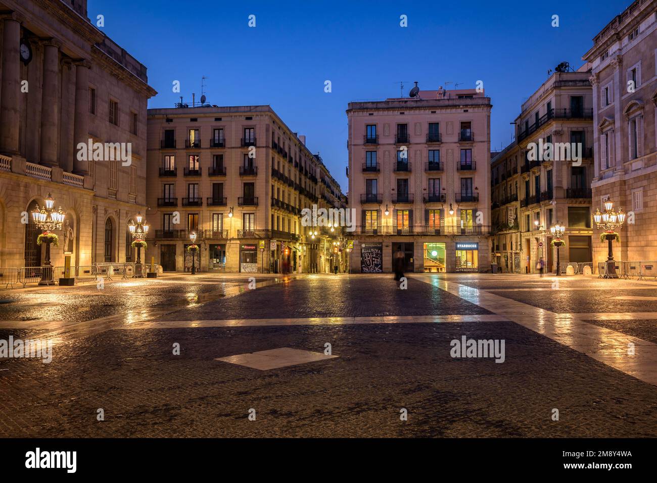 Sant Jaume square at blue hour and at night (Barcelona, Catalonia, Spain) ESP: Plaza de Sant Jaume en la hora azul y de noche (Barcelona, España) Stock Photo