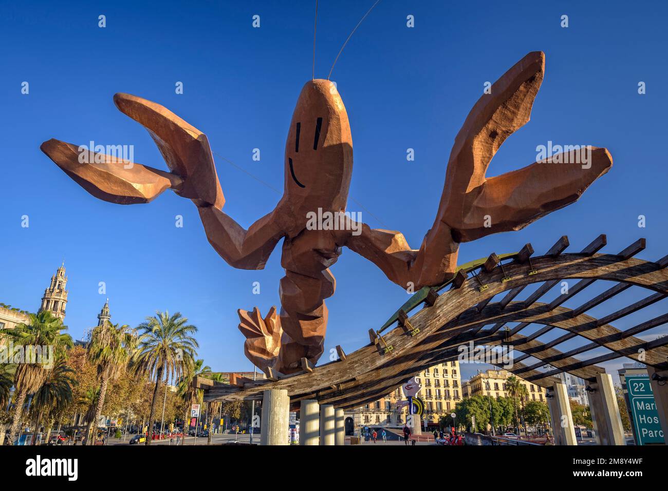 Sculpture 'La Gamba' (the prawn) by Javier Mariscal made for the Barcelona 1992 Olympic Games (Barcelona, Catalonia, Spain) ESP: Escultura 'La gamba' Stock Photo