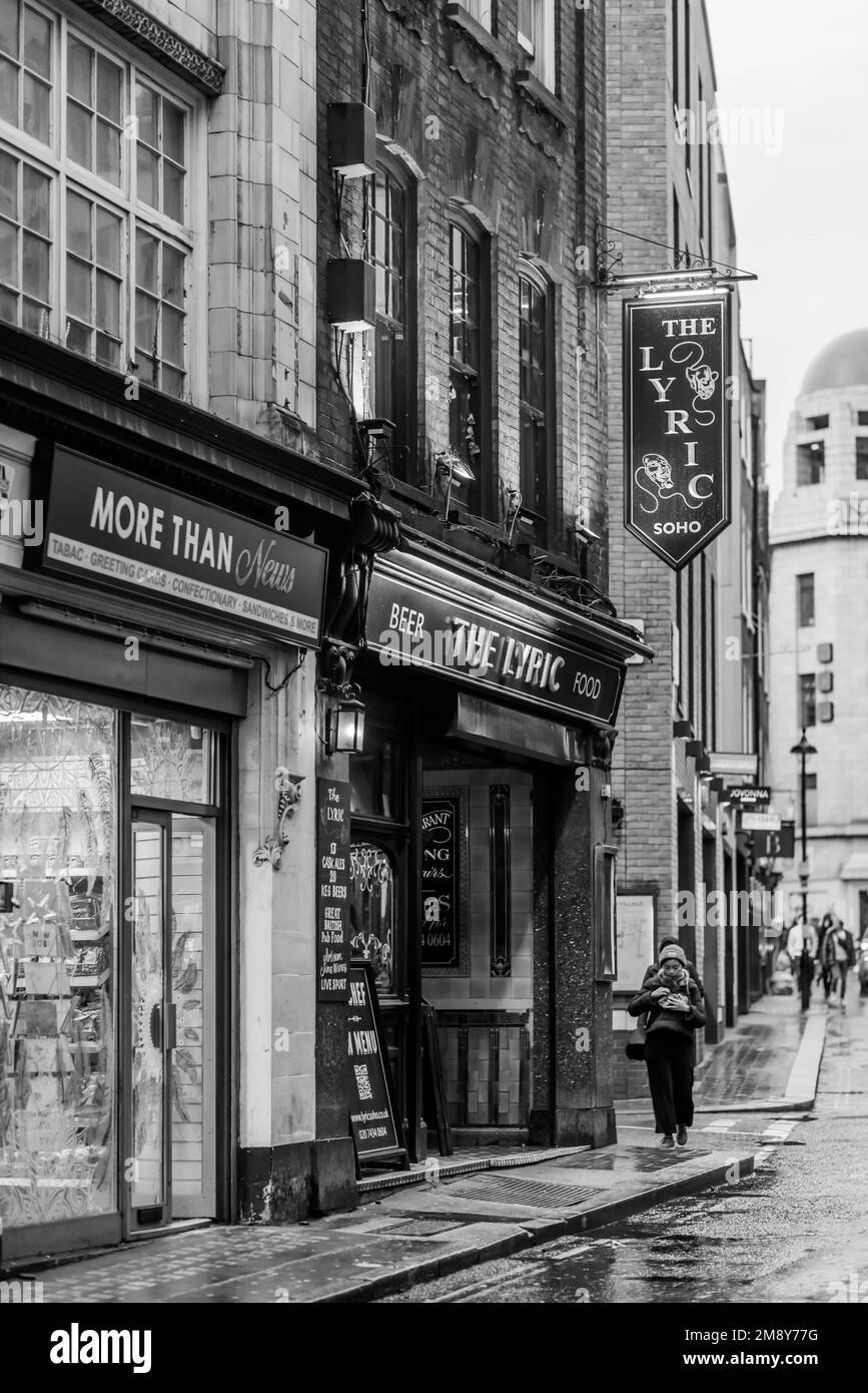 London West End In January Stock Photo Alamy london-west-end-in-january-stock-photo-alamy