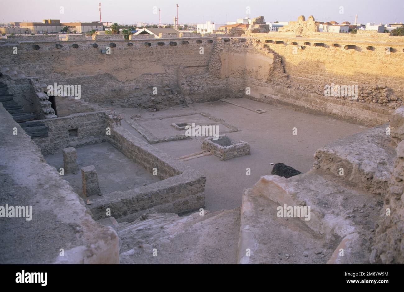 Bahrain Excavations Inside The Qal at Al Bahrain Portuguese Fort Stock Bahrain Excavations Inside The Qal at Al Bahrain Portuguese Fort Stock