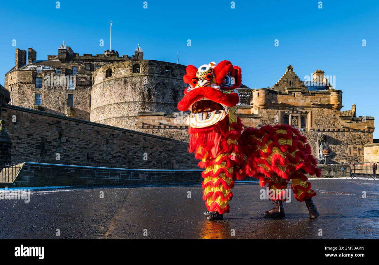 Edinburgh, Scotland, United Kingdom, 16th January 2023. Launch of Chinese New Year celebrations: Dragon dancers on the castle esplanade launch the capital city’s Chinese New Year festivities. Credit: Sally Anderson/Alamy Live News Stock Photo