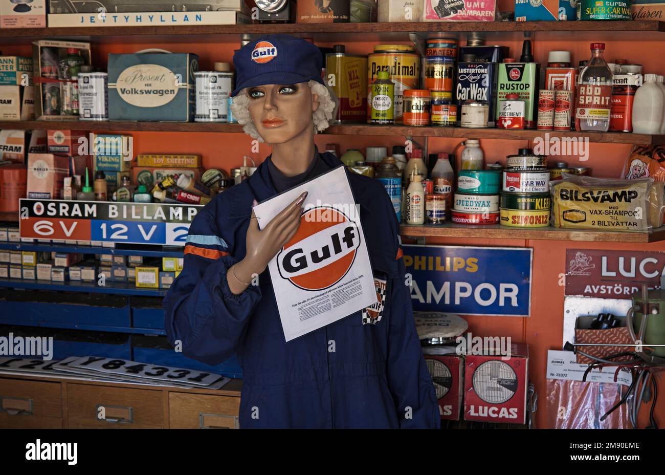 Vannas, Norrland Sweden - August 7, 2021: mannequin at old museum gas station Stock Photo
