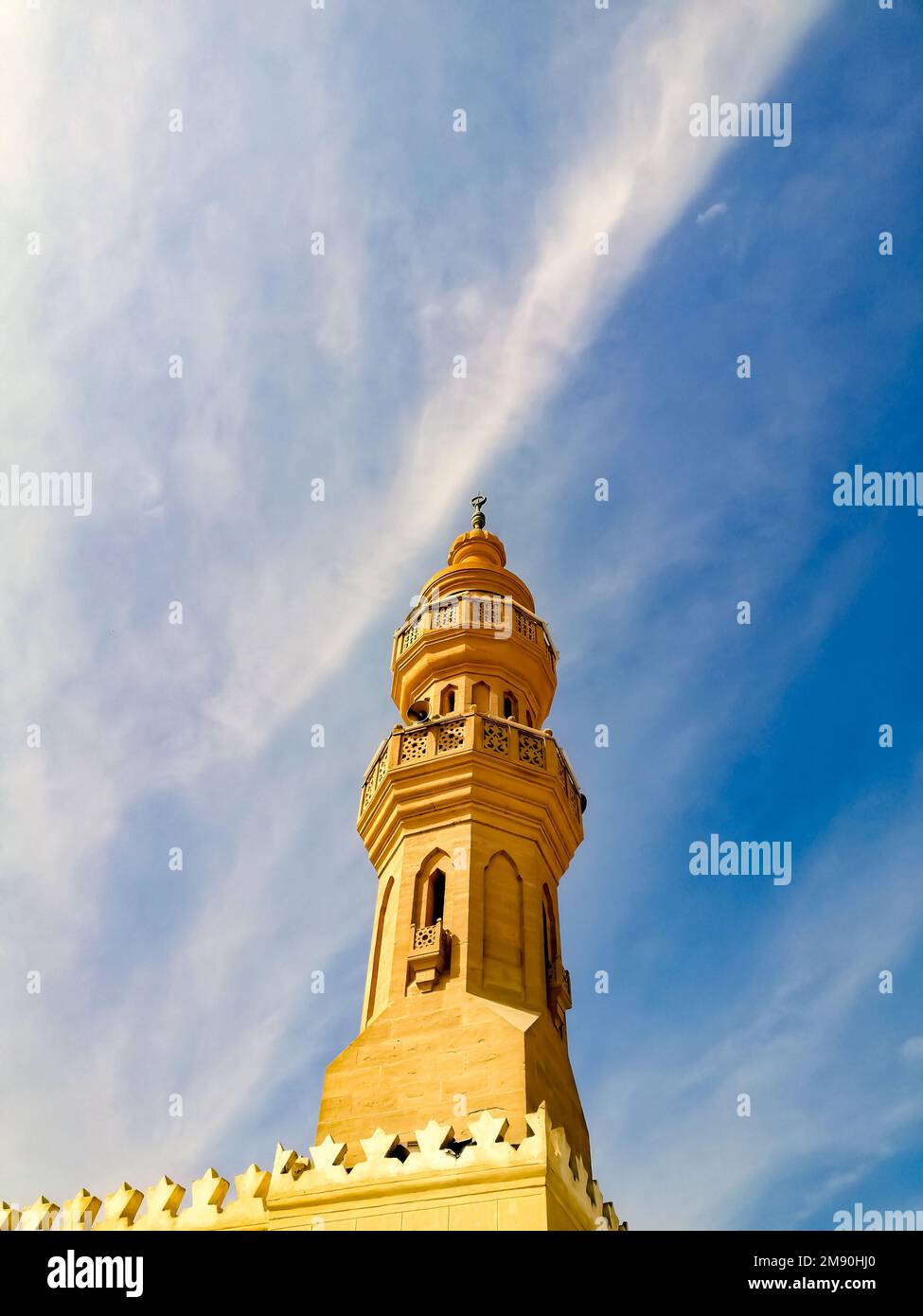 Masjid al qiblatayn hires stock photography and images Alamy
