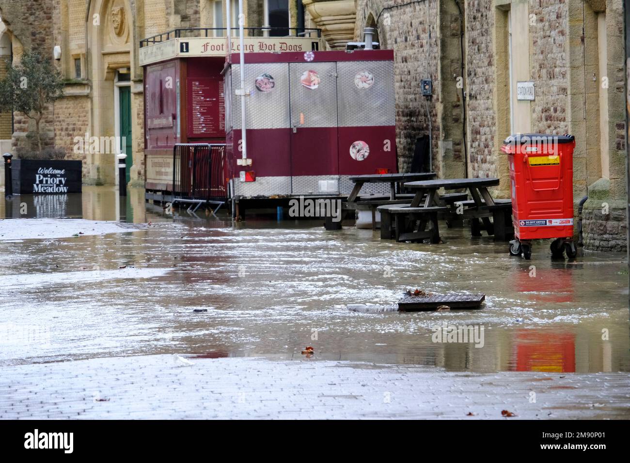 Hastings, East Sussex, 16 January 2023. Heavy rain and blocked storm drain to the sea causes major flood in Hastings Town Centre, causing disruption, closing Priory Meadow shopping centre and flooding homes. An eel was spotted swimming through the town centre. Carolyn Clarke/Alamy Live News Stock Photo