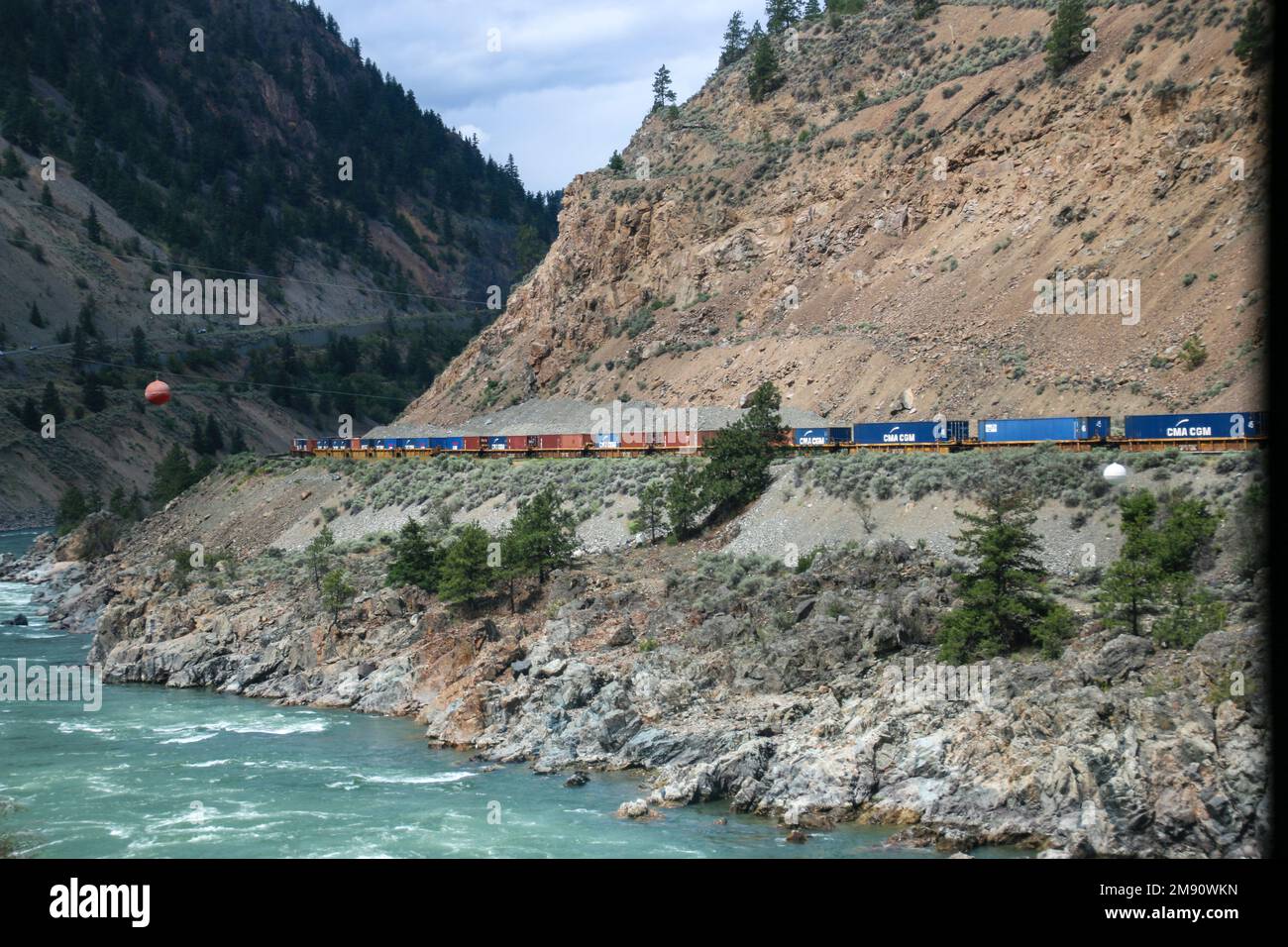 Fraser river canyon british colombia hi-res stock photography and ...