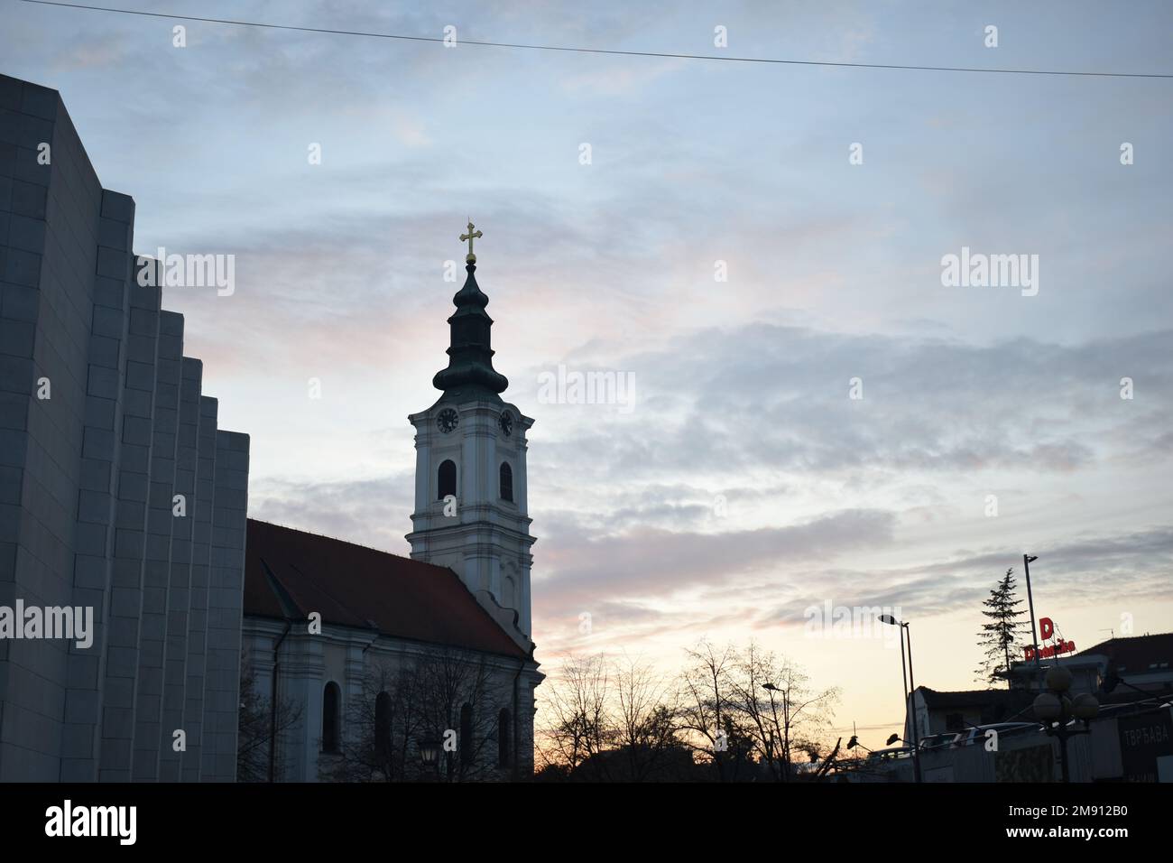 Urban cloud architecture hi-res stock photography and images - Alamy