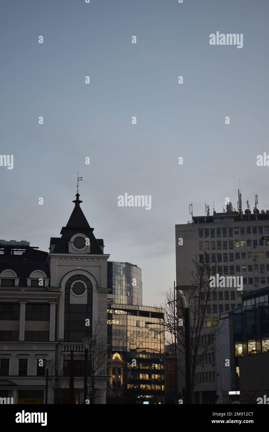 Urban cloud architecture hi-res stock photography and images - Alamy