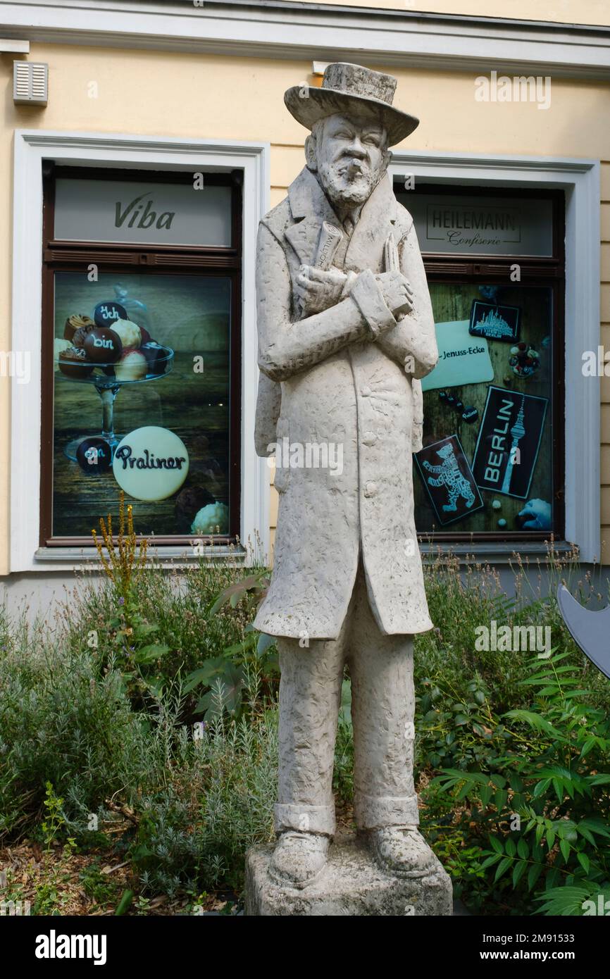 Zille Memorial, Nikolaiviertel, Berlin, Germany, Europe Stock Photo - Alamy