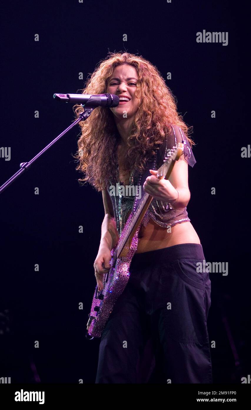 Shakira in concert in the Gelredome 2004 Arnhem Holland. The Oral