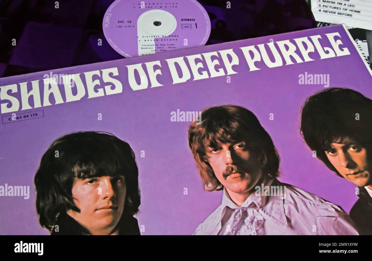Deep purple 1968 hi-res stock photography and images - Alamy