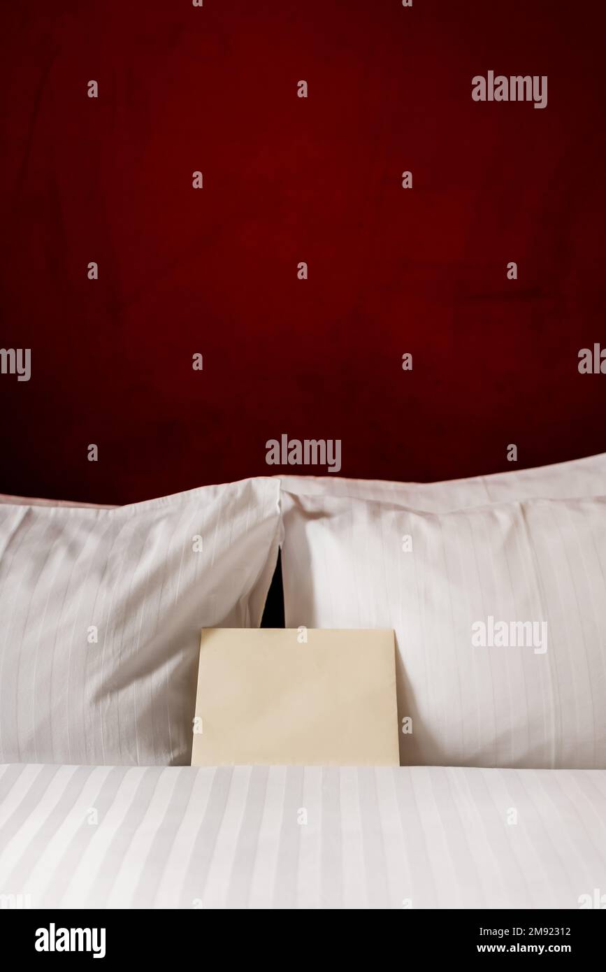 Room envelope hi-res stock photography and images - Alamy