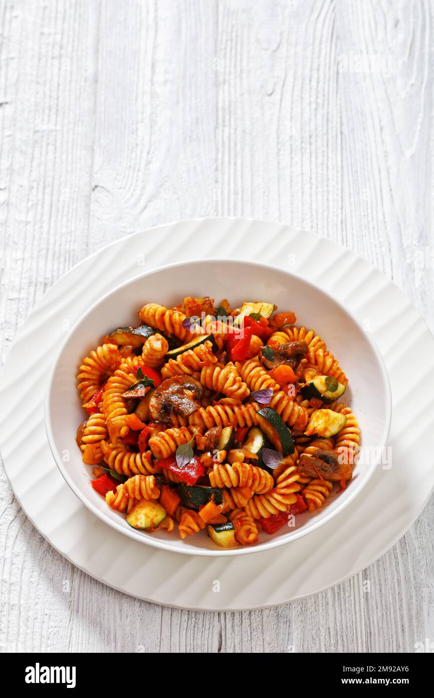 One Pot Vegetable Pasta of rotini, zucchini, capsicum, mushrooms