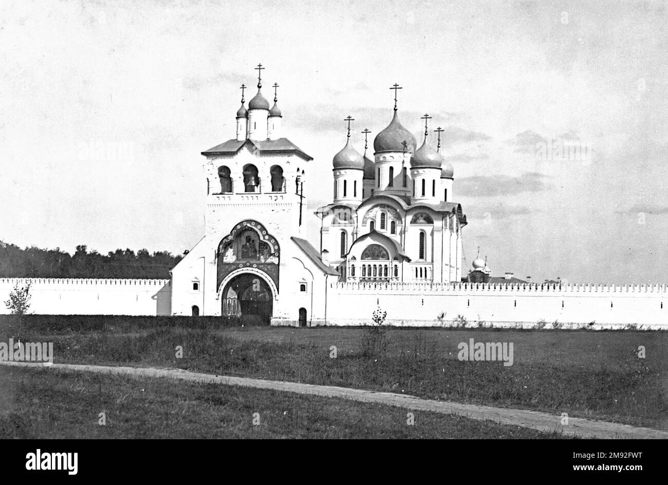 Cathedral of the Assumption of the Blessed Virgin in the village of Dobrynikha before the October Revolution. ca.  before or circa 1917 Stock Photo