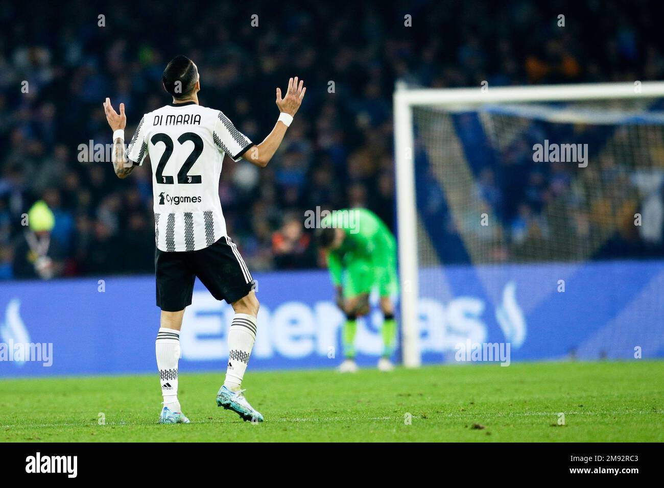 Angel Di Maria during Liga Portugal Betclic 23/24 game between SL Benfica  and FC Porto at Estadio Da Luz, Lisbon. (Maciej Rogowski Stock Photo - Alamy