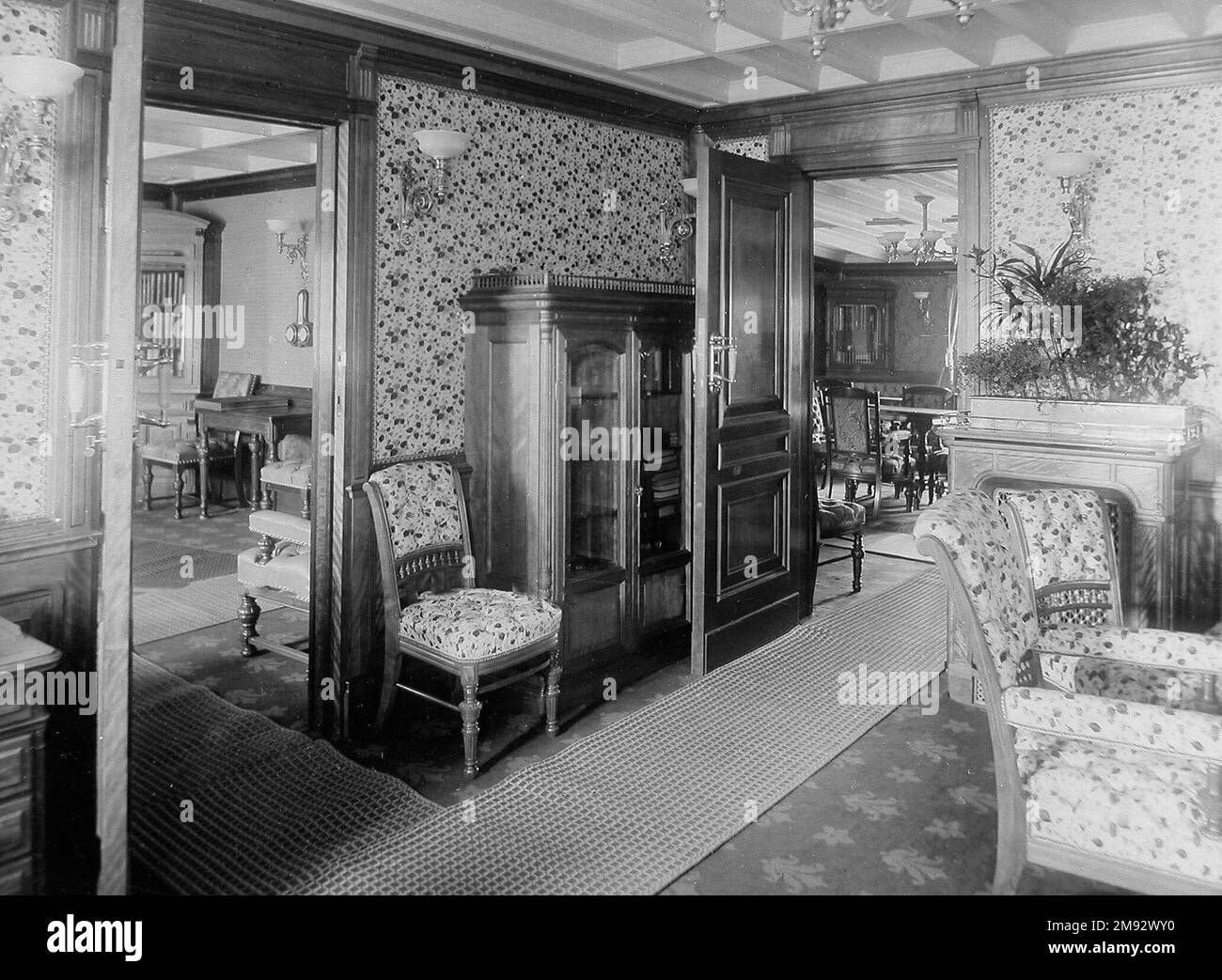 Imperial Yacht Standart Alix Sitting Room Ca 1896 Stock Photo Alamy imperial-yacht-standart-alix-sitting-room-ca-1896-stock-photo-alamy