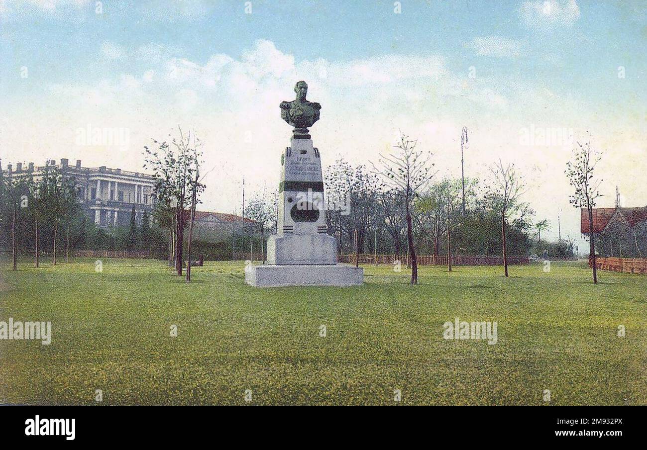 Monument to Dmitry Erofeevich Osten-Saken on Primorsky Boulevard, Sevastopol Ukraine. Sculptor Mikhail Petrovich Popov, architect Feldman, Valentin Avgustovich. The monument was demolished in 1935 ca.  1905 Stock Photo