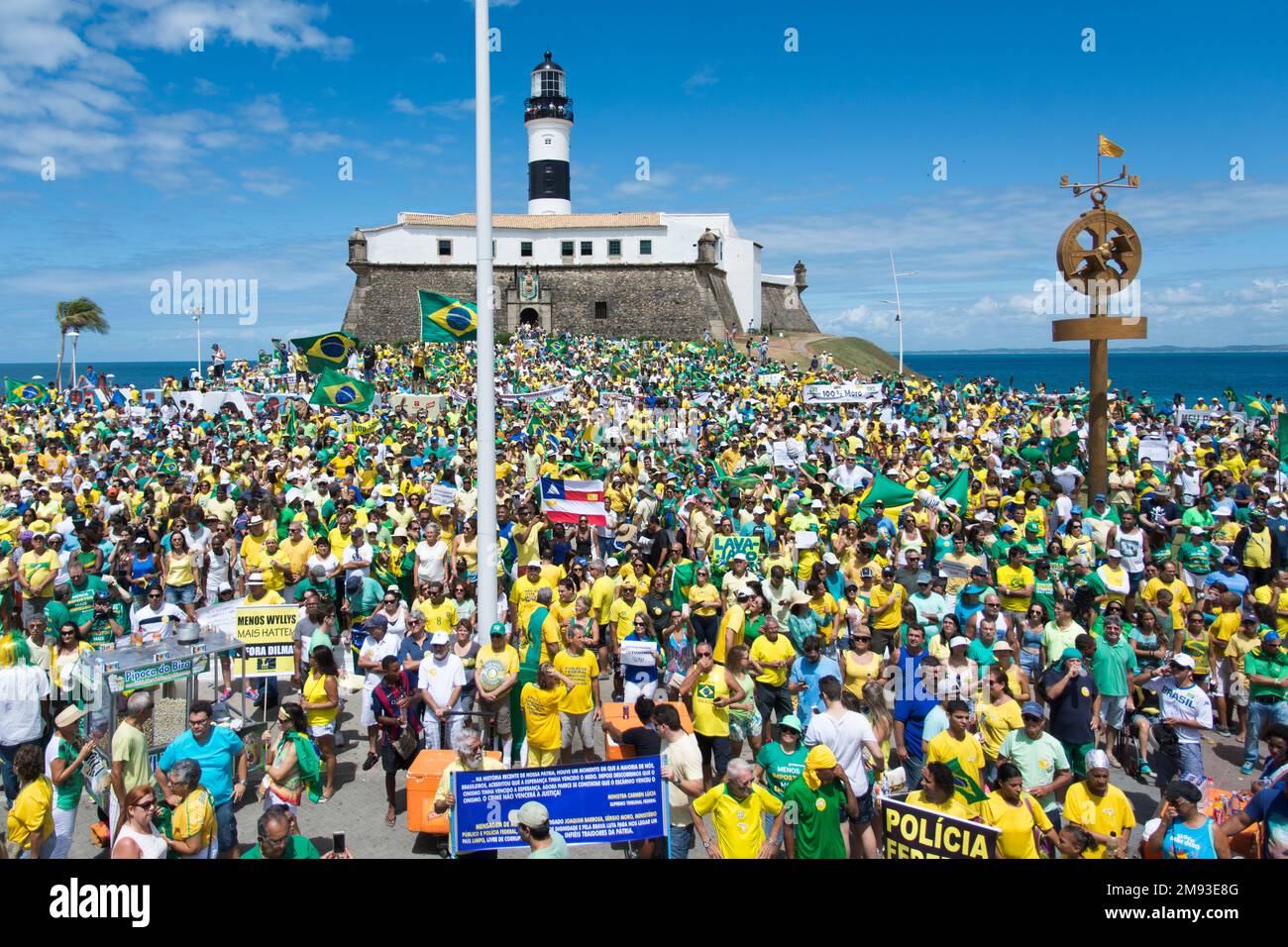 Demonstration with Brazilian flags for the impeachment of Dilma Rousseff. Salvador, Brazil Stock Photo