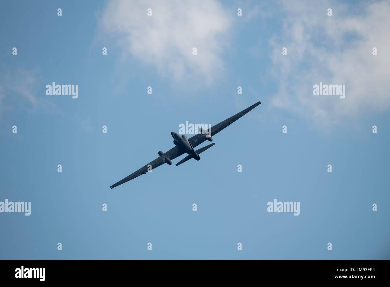 Oshkosh, WI - 27 July 2022: A U2 dragon lady spy plane flying around at an air show. Stock Photo