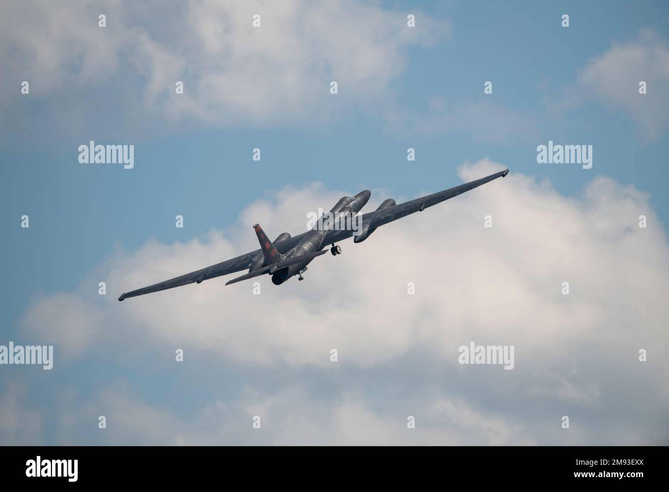 Oshkosh, WI - 27 July 2022: A U2 dragon lady spy plane flying around at an air show. Stock Photo