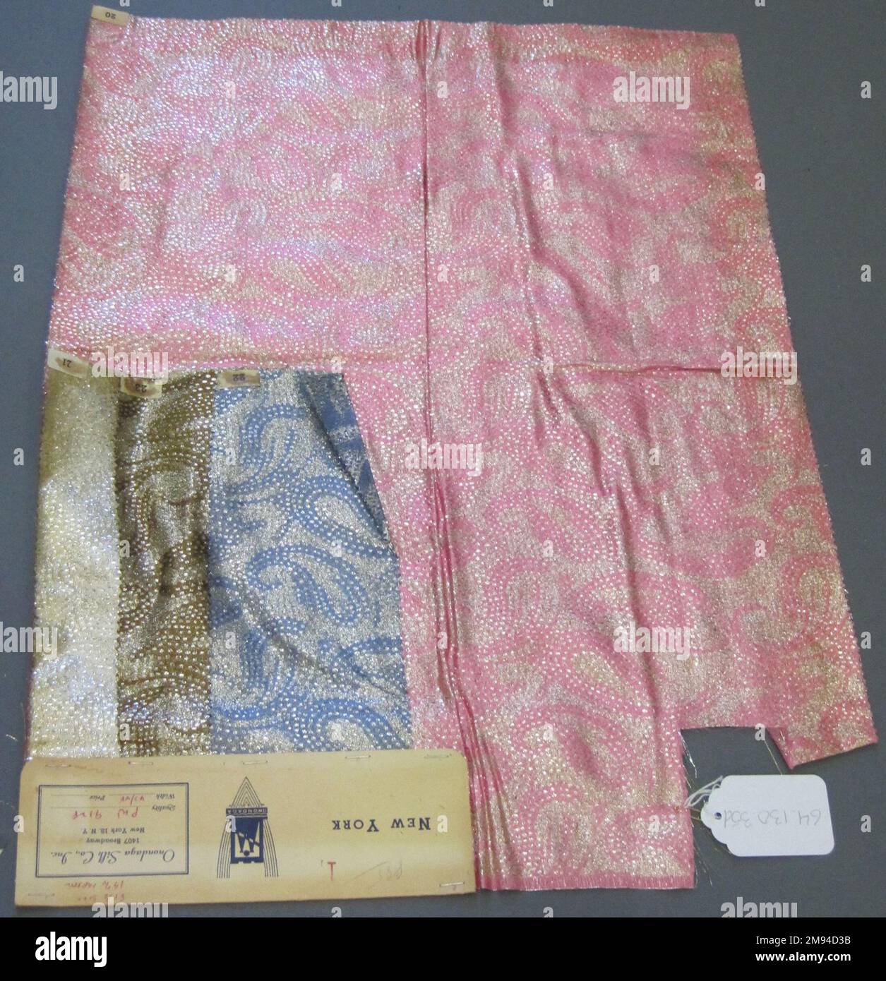 Textile Swatches Onondaga Silk Company, Inc. (1925-1981). Textile Swatches, 1948-1959. 81 silk; 19 metal, (a) - (c): 9 x 4 in. (22.9 x 10.2 cm).    1948-1959 Stock Photo