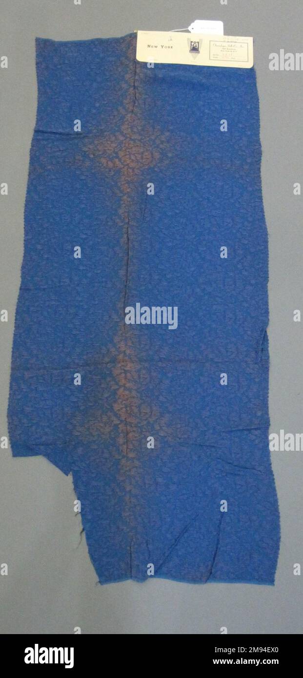Textile Swatches Onondaga Silk Company, Inc. (1925-1981). , 1948-1959. 55 acetate, 45 rayon, 40 1/2 x 17 in. (102.9 x 43.2 cm).    1948-1959 Stock Photo