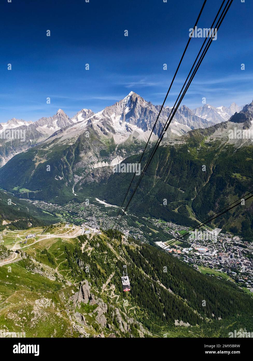 The Brevent cable car in the Valley of Chamonix Stock Photo - Alamy