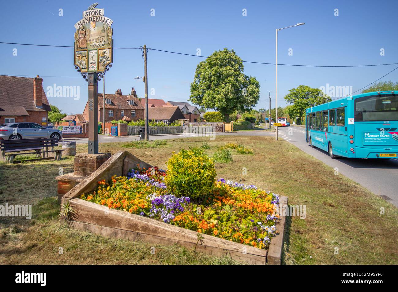 Stoke Mandeville Village Buckinghamshire Commuter Location With Train Station London Marylebone Rural Chiltern Hills School Pub Close to London Stock Photo