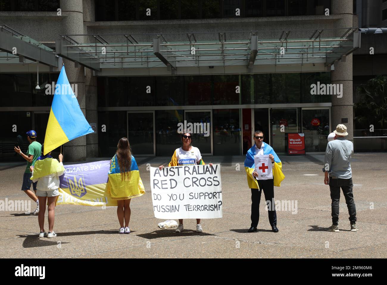 Sydney, Australia. 17th January 2023. Ukrainians and their supporters continued the protests outside the Sydney offices of Red Cross against the Russian Red Cross aiding the Russian military. Credit: Richard Milnes/Alamy Live News Stock Photo