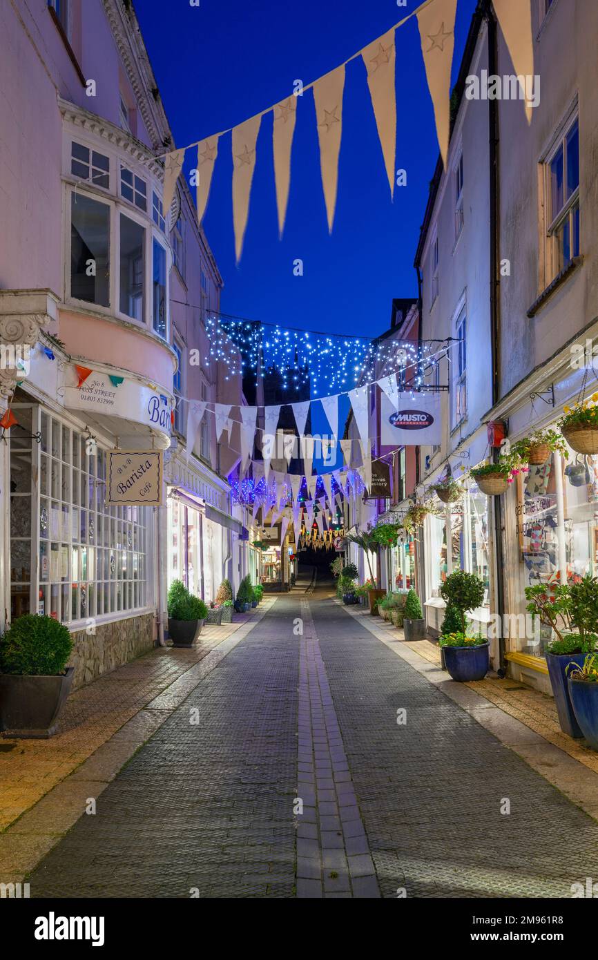 UK, England, Devon, Dartmouth, Foss Street with Traditional Christmas