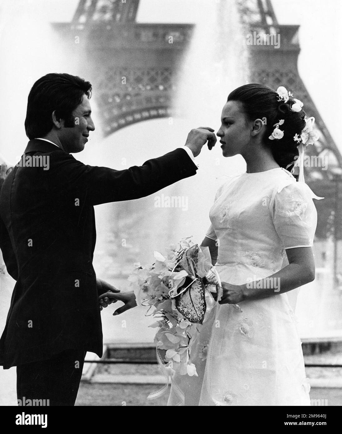 Bride and groom 1960s Black and White Stock Photos & Images - Alamy