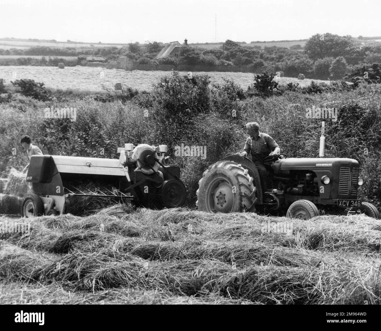 making-hay-bales-black-and-white-stock-photos-images-alamy