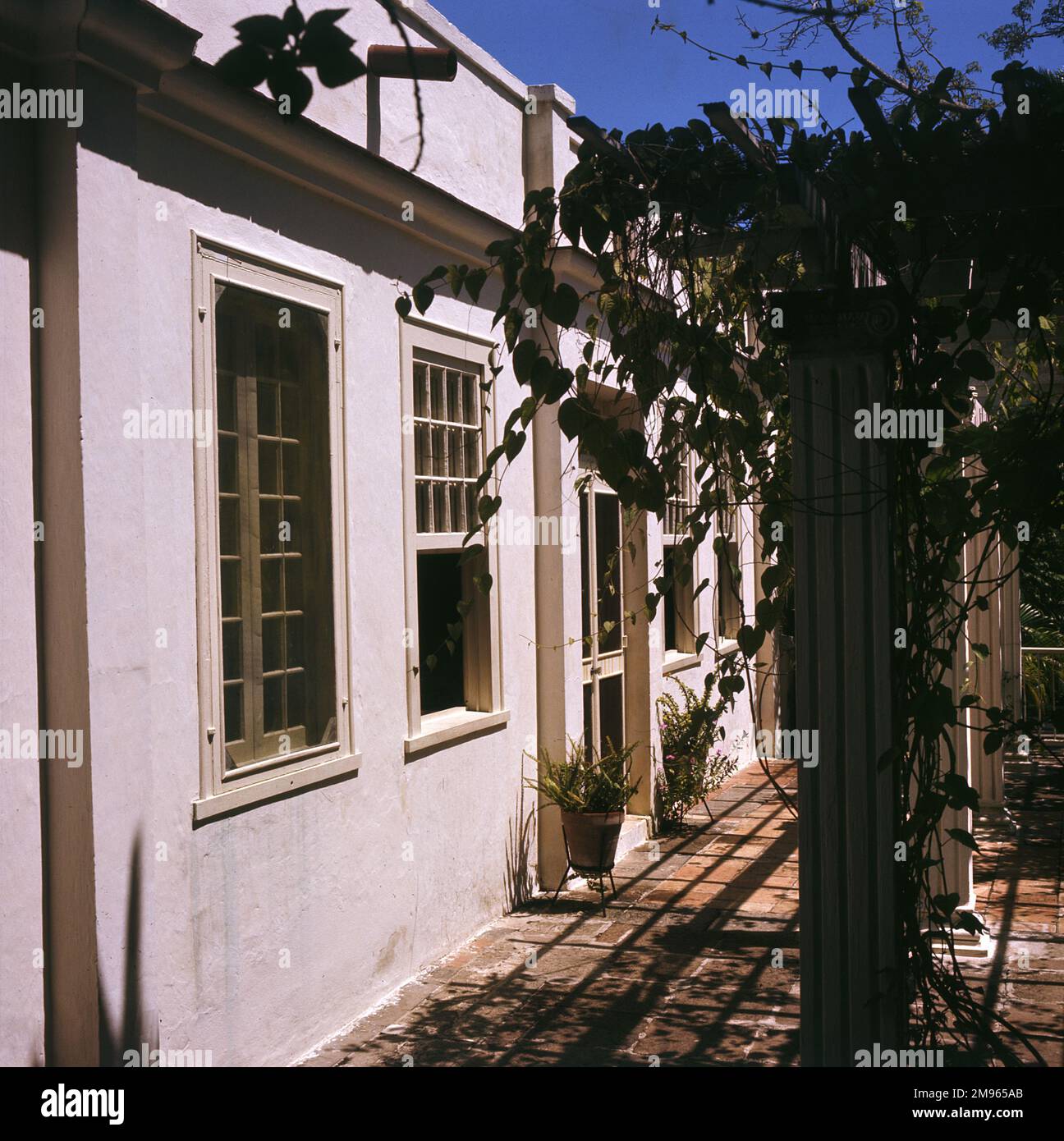 ERNEST MILLER HEMINGWAY Hemingway's house in Cuba, now a museum. Stock Photo