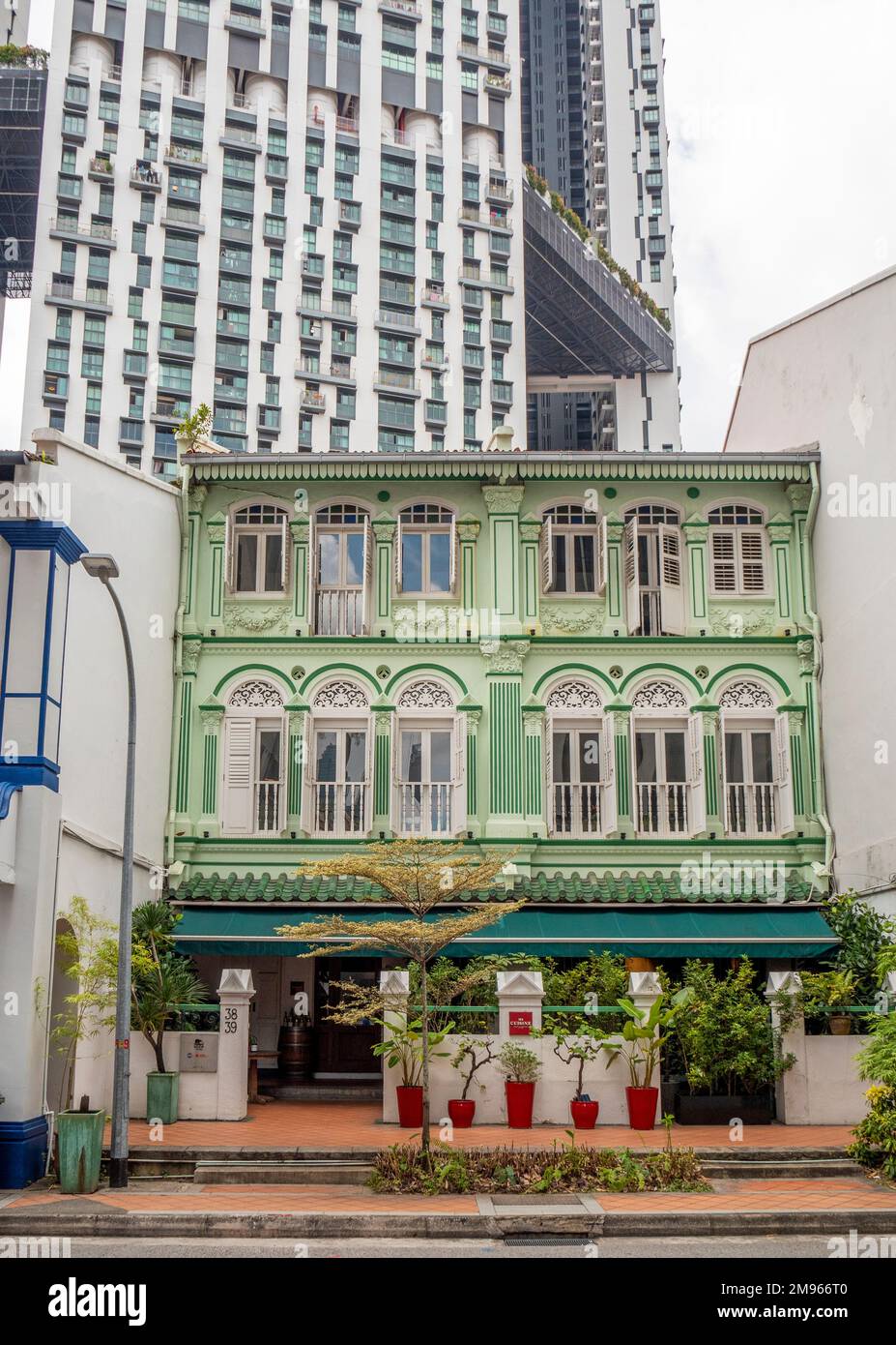 Chinese Baroque style shophouses on Keong Saik Rd Chinatown Singapore Stock Photo