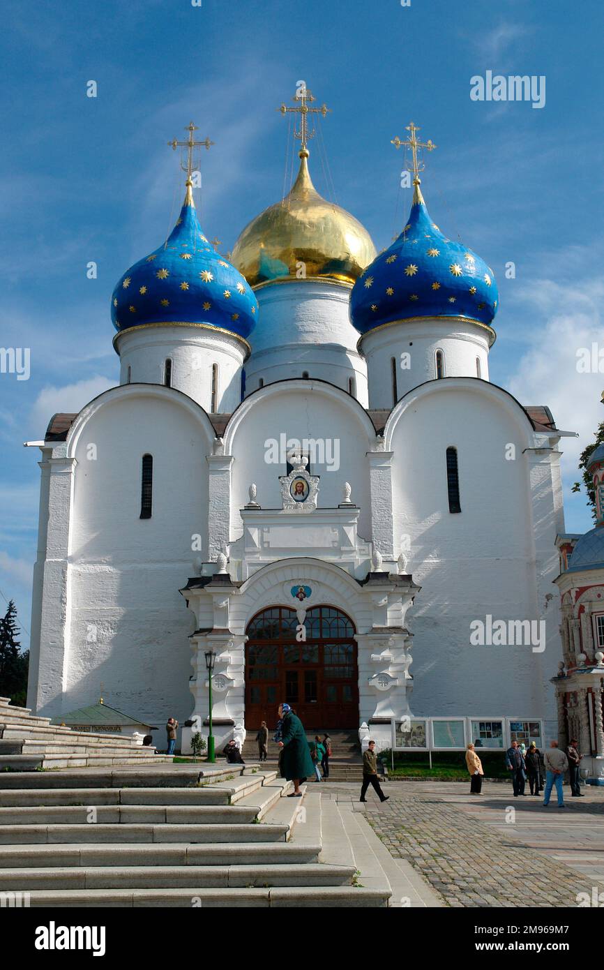 Posad Main entrance to the Assumption Cathedral, in the town of Sergiyev ...