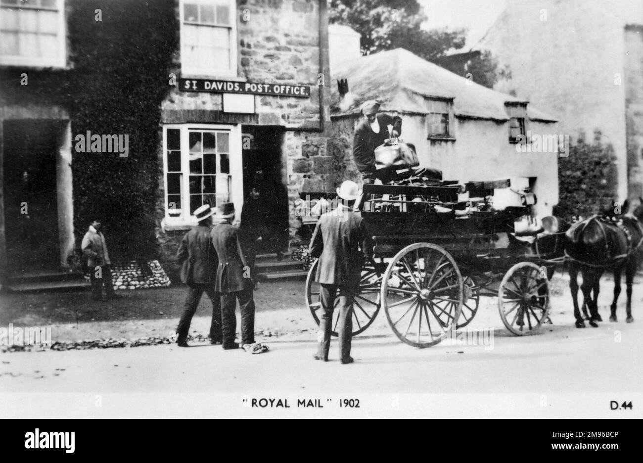 Horse delivery hires stock photography and images Alamy