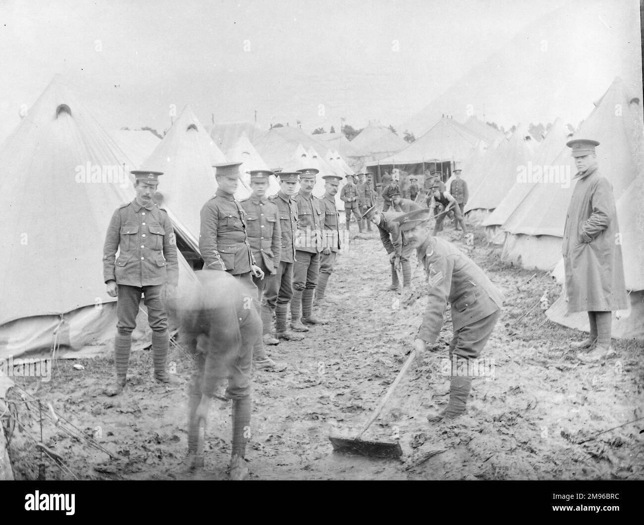 Welsh world war soldiers Black and White Stock Photos & Images - Alamy
