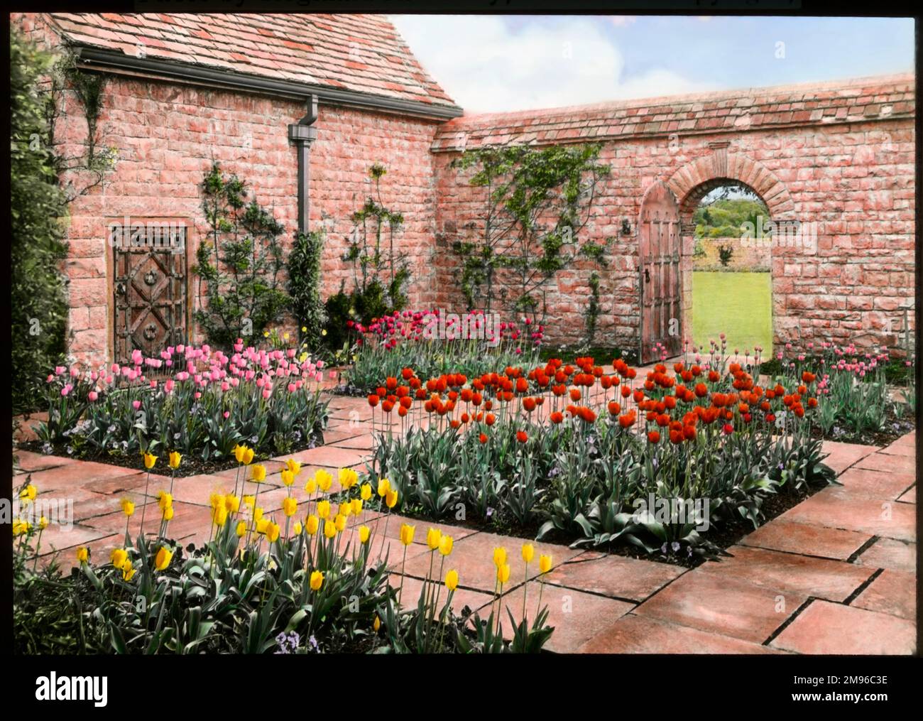 Mounton house hires stock photography and images Alamy