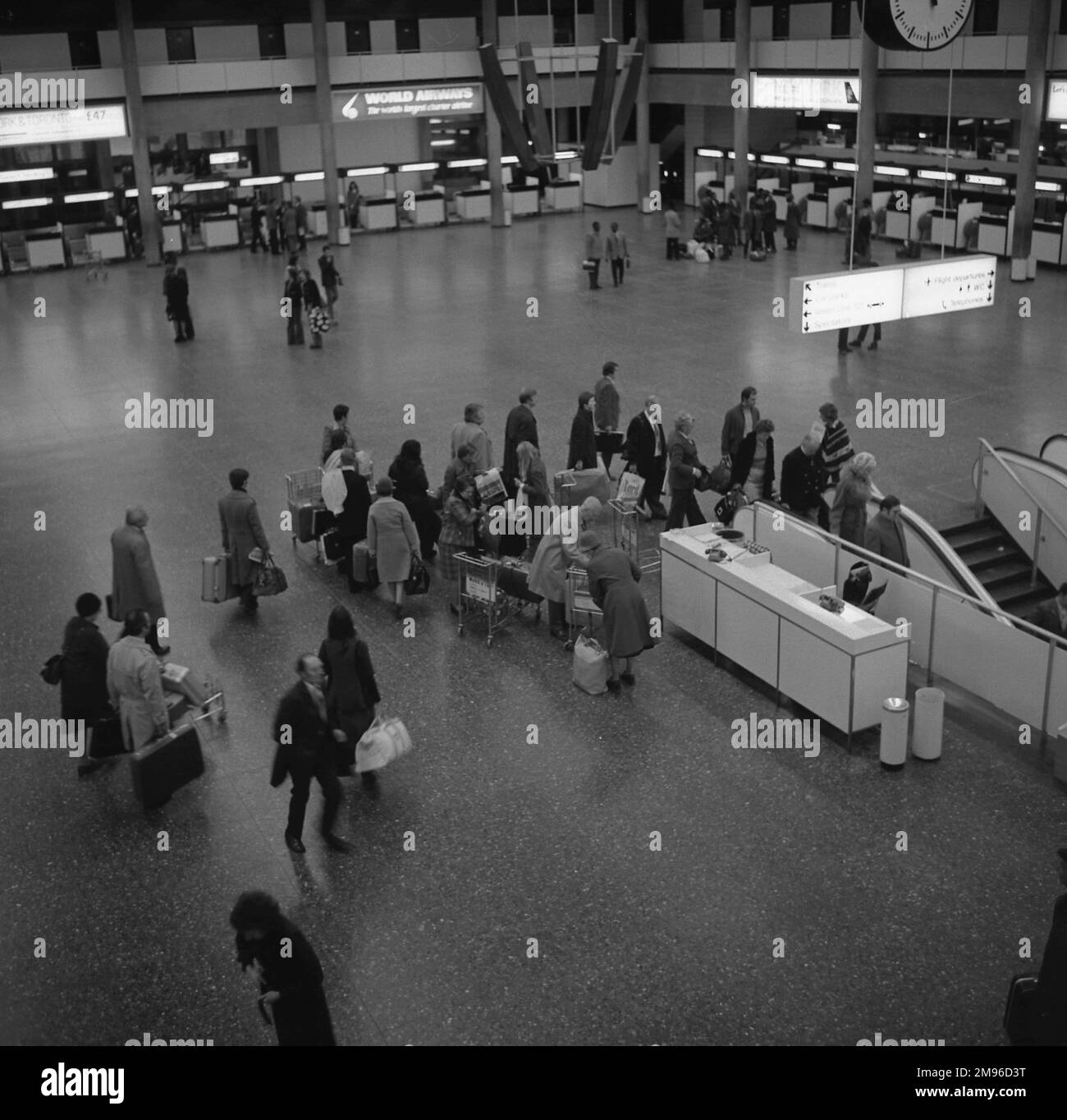 Airport passengers top view Black and White Stock Photos & Images - Alamy