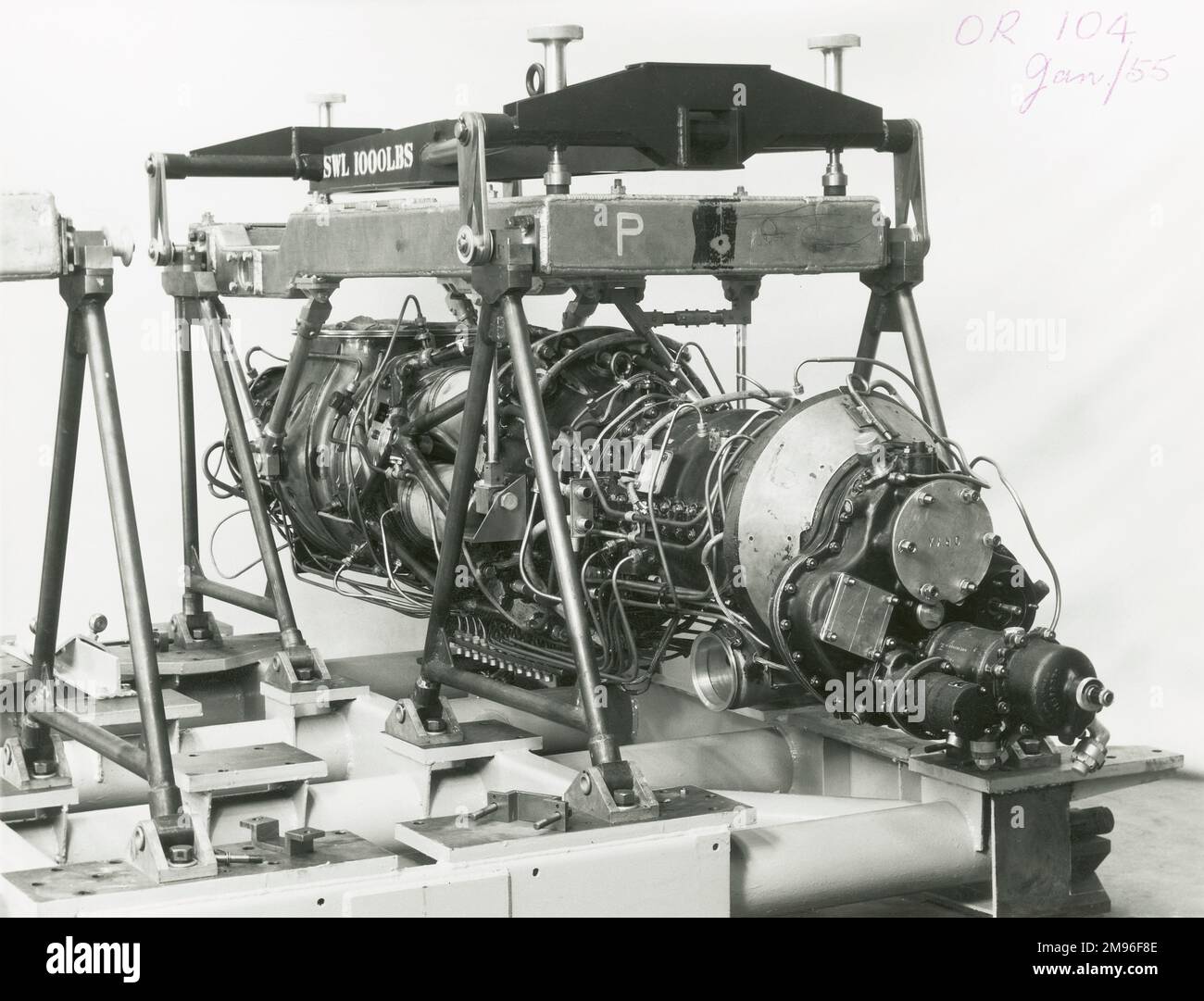 D 104 hi-res stock photography and images - Alamy