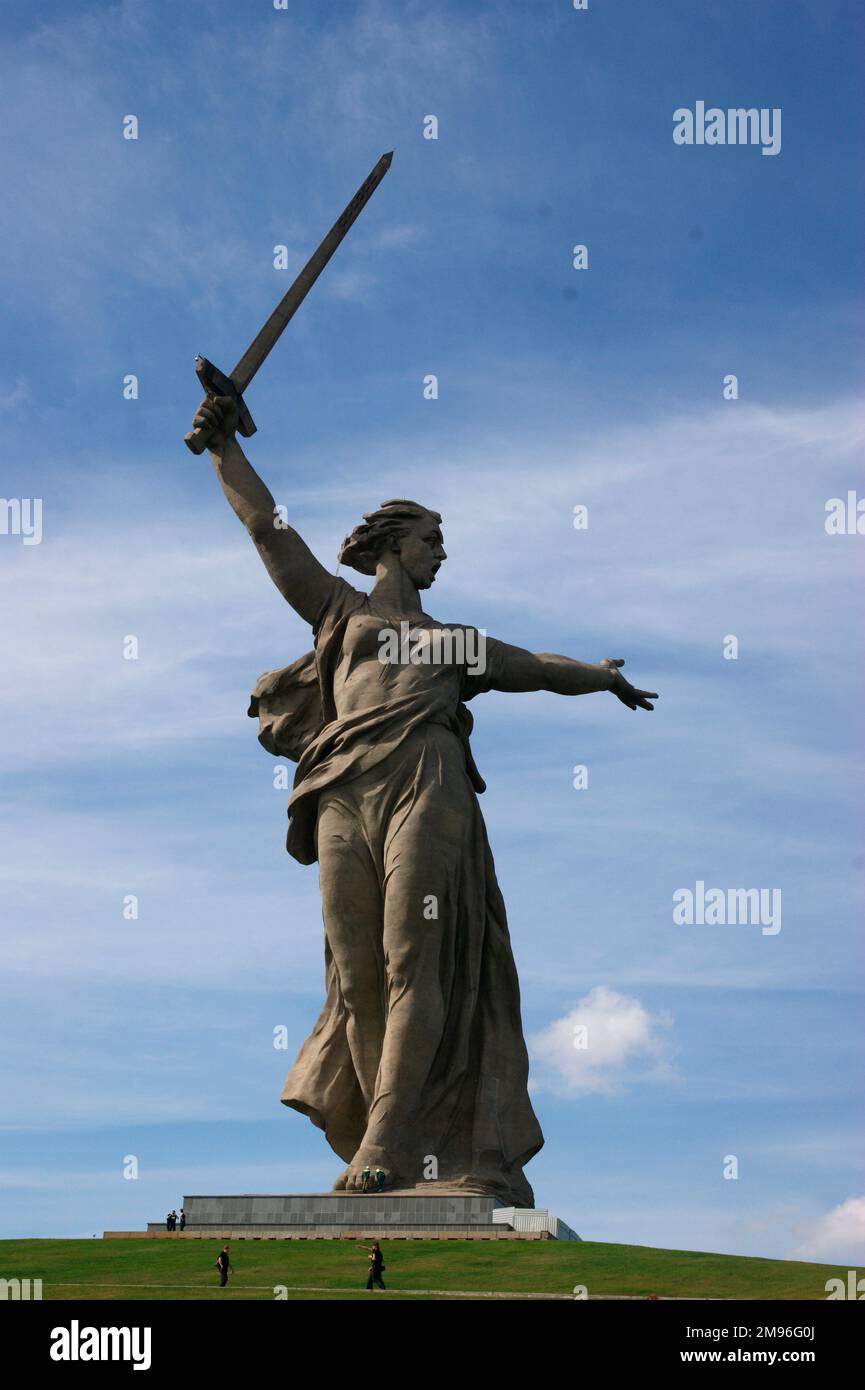 Russia, Volgograd (Zaryzin, Stalingrad) -  The Battle of Stalingrad Memorial (fought during World War Two between August - January 1942/43). Mamajev Kurgan Hill, the world's highest statue (82 m) 'Mother Russia'. Stock Photo