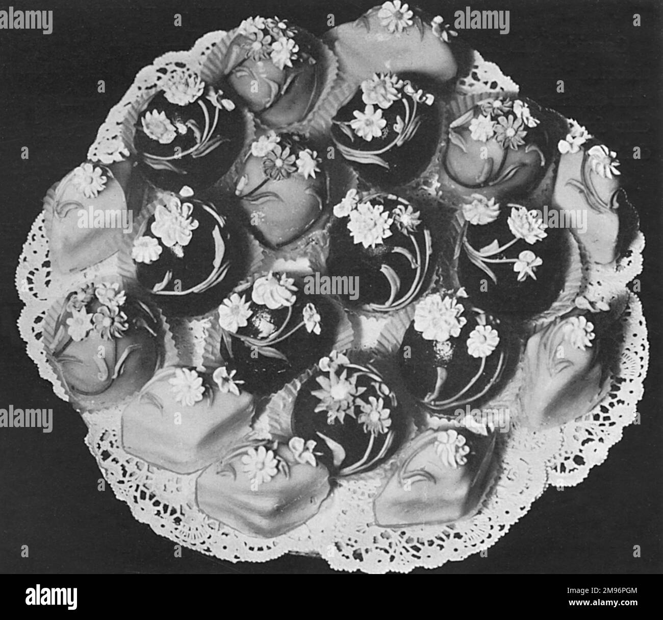 Petits Fours Glace spread Stock Photo - Alamy