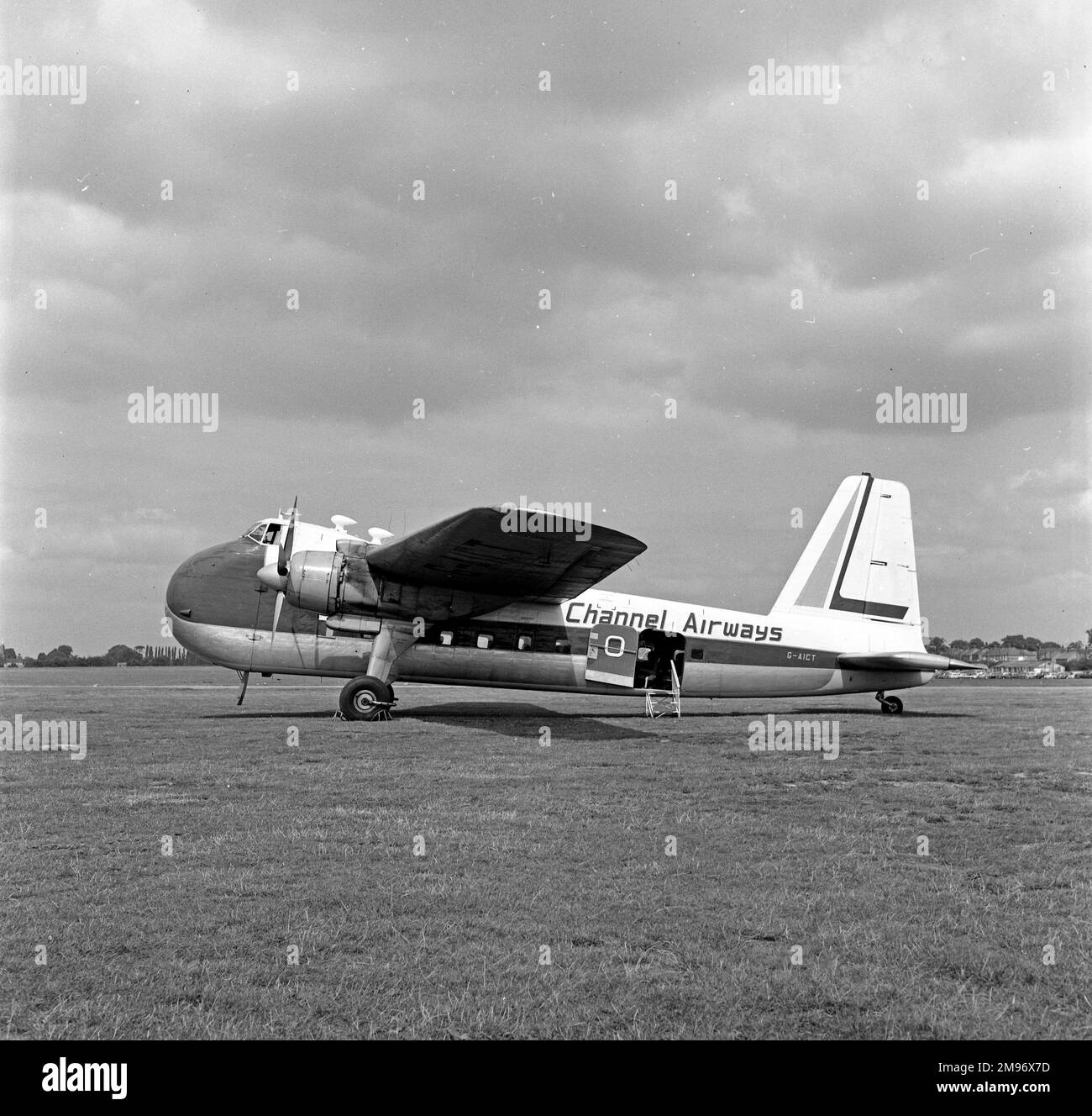 Southend airport Black and White Stock Photos & Images Alamy