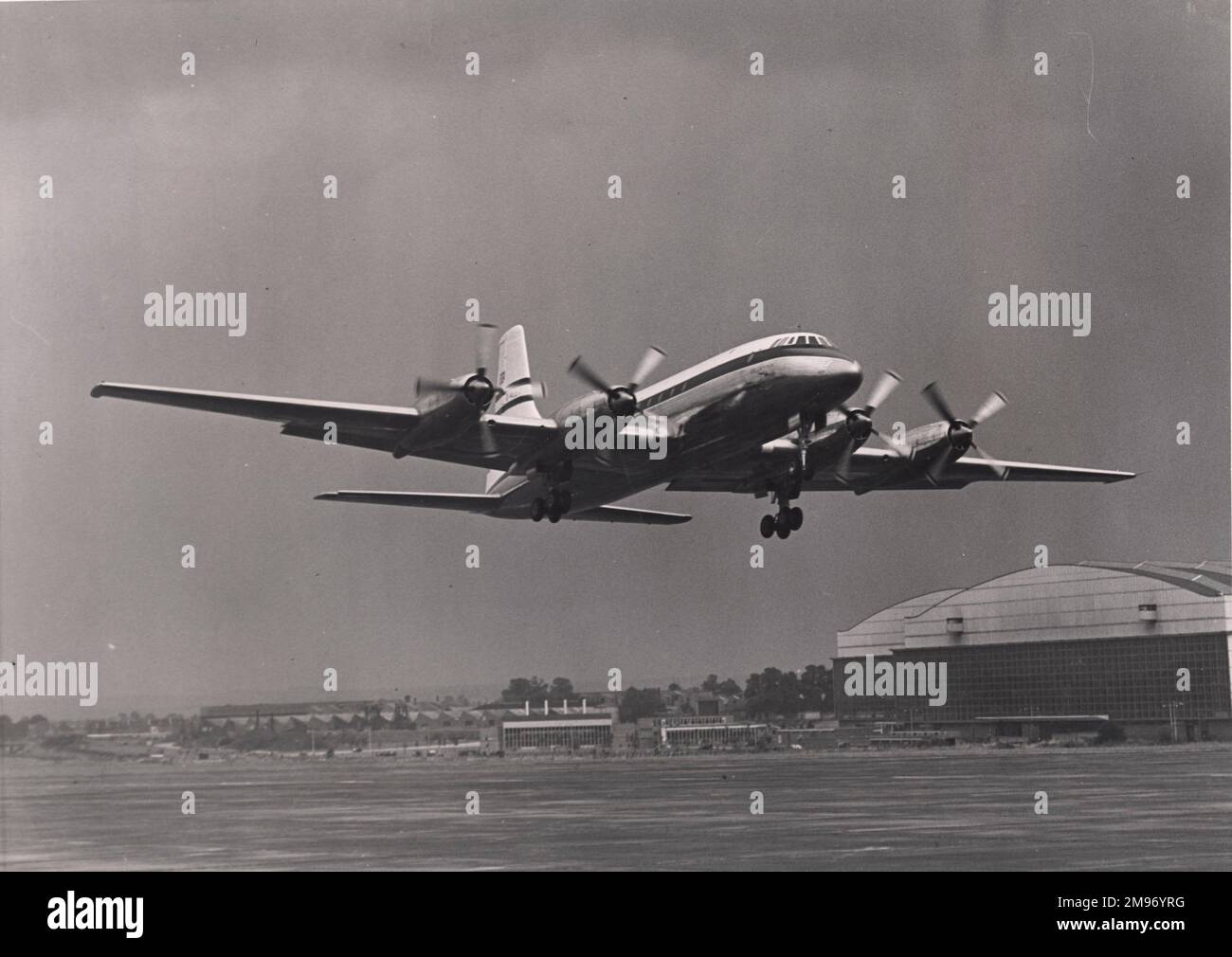 Bristol Britannia 100, G-ALBO, the first prototype, taking off from Filton for her maiden flight on 16 August 1952. Stock Photo